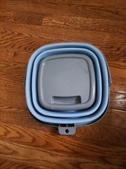 Collapsible Bucket 10L 2.6 Gallon Cleaning Bucket W/Handle Folding Blue Gray