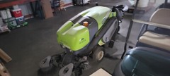 Green Machine 414RS Plaza Sweeper 220 Hours Great Condition and Operable