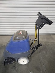 Windsor Admiral 8 Walk Behind Carpet Extractor Cleaner (Parts/Repair)