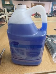 Diversey Virex II 256 One Step Disinfectant and Deodorant 1 Gallon