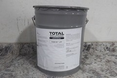Total Solutions 070126168 5 Gal Pure EZ Lift Floating Lift Station Degreaser