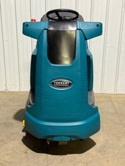 Tennant T7 26″ Riding Disk Floor Scrubber