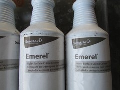 New lot of 6 Diversey Care Emerel Cleaner 1 Quart