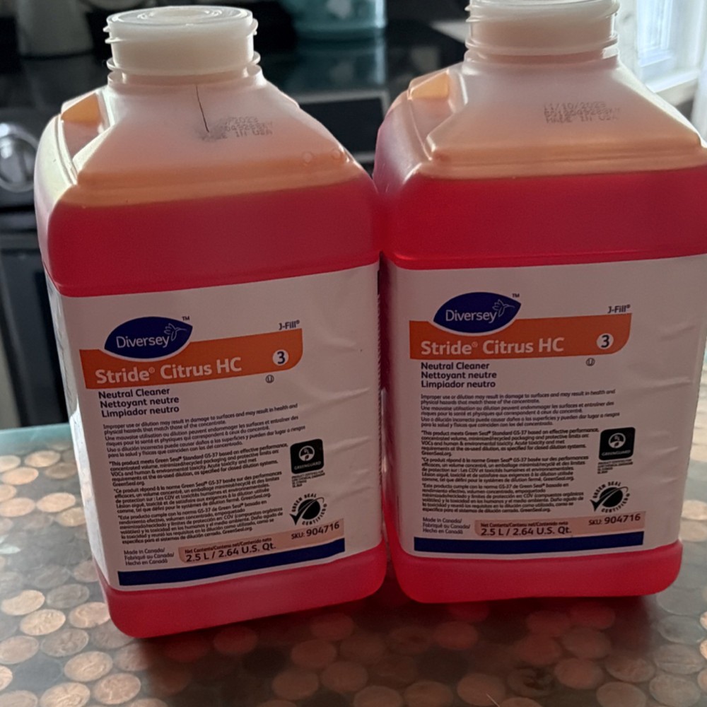 Diversey Stride Citrus HC Neutral Cleaner Multi-Surface Citrus Scent 2.5L 2pack