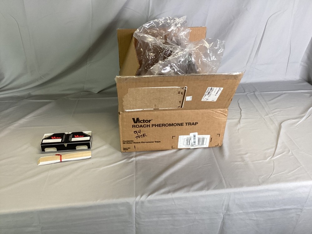 Victor M330 Roach Phermone Traps – Box of 94