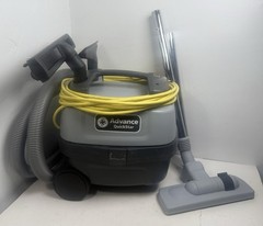 Nilfisk Advance QuickStar Commercial Canister Vacuum 1100W 905506010 Tested Hose