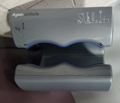 Dyson Airblade DB AB14 Automatic Hand Dryer 120V – Grey Tested Works/ Bracket