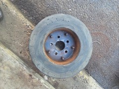 14X3.5 FRONT DRIVE TIRE – 56410135 3800 Nilfisk-Advance Rider Floor Scrubber