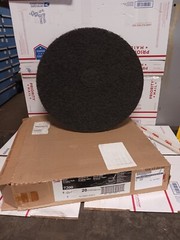 5 NEW 3M 7200 20″ BLACK STRIPPER PADS