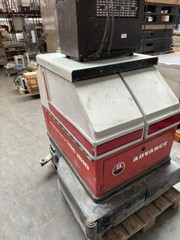 Advance Hydro-Retriever 380 BHD Cleaning Machine – Function Unknown –
