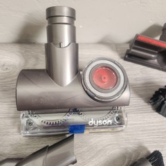 Dyson Grey Vacuum Attachment Set Multi-Piece Tangle-Free Turbine Cleaning Tools