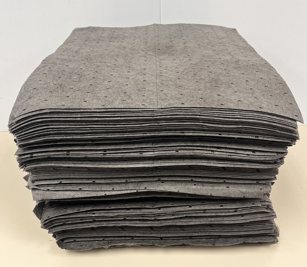 Universal ABSORBENT PADS,Light Weight Sheets – 200 Count Meltblown GDM200
