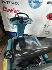 Tennant T7 RideOn Floor Scrubber 32” 10/18 Low Hours 599 New Stock#1233