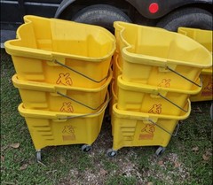9 Gallon Commercial Grade Mop Bucket