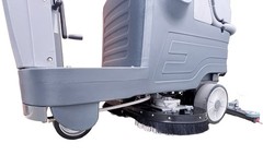 Commercial 26″ Ride-On Driving Floor Scrubber Machine w/38″ Squeegee EM505