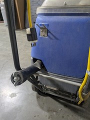 Windsor Admiral 8 Walk Behind Carpet Extractor Cleaner (Parts/Repair)