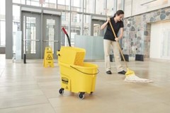 WaveBrake 35 Qt Yellow Mop Bucket with Integrated Wringer and Pour Spout