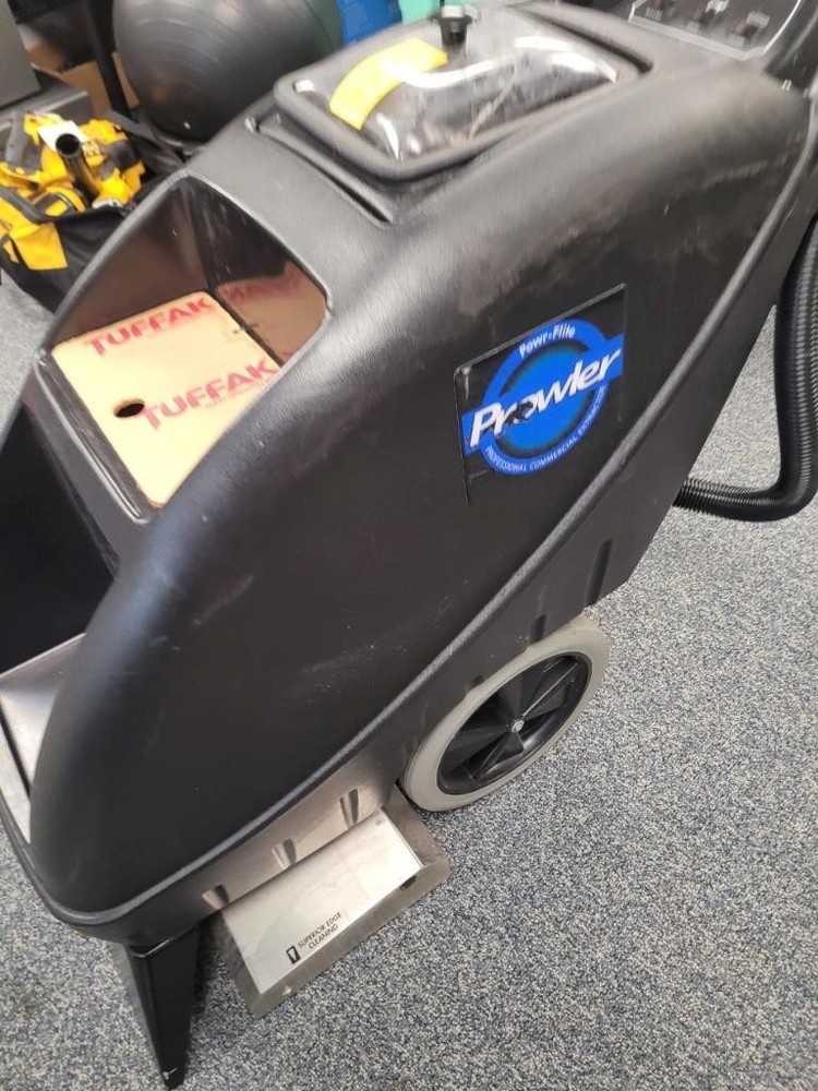 Powr-Flite Prowler Professional 9 Gallon Carpet Extractor Walk-Behind PFX900S