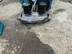 Tennant 5700 Scrub 6 Trojan Batteries and Kawasaki Blue Burnisher 27”