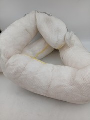 Pig Oil Only Absorbent Boom 10′ Spill Containment Industrial Mesh Rope Clips