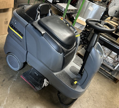 Kärcher B 90 R Ride-On Floor Scrubber Dryer Commercial Auto Scrubber 24V