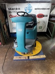 Tennant T7 RideOn Floor Scrubber 32” 10/18 Low Hours 599 New Stock#1233