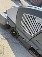 2021 Advance CS7010 48 LP Hybrid 48″ Warehouse Rider Sweeper Scrubber 276HRS!