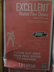 Excellent Neutral Vinyl Ceramic & Waxed Floor Cleaner – 2 oz. Pack ~ 6 Packets