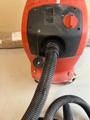 (1) Hilti VC 150-10 X Universal Wet / Dry Construction Vacuum Cleaner 120V