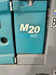Tennant M20 Floor Scrubber