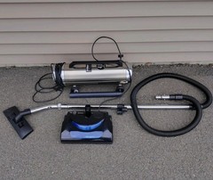 Metropolitan Two Speed Full-Size Canister Vacuum ADM-4 11.5 Amps W/ Hose