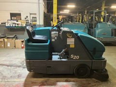 2021 Tennant S20 Electric Sweeper with 914 Hours