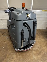 ICE RS26 Robotic Ride-On Floor Scrubber Excellent Condition sN1257