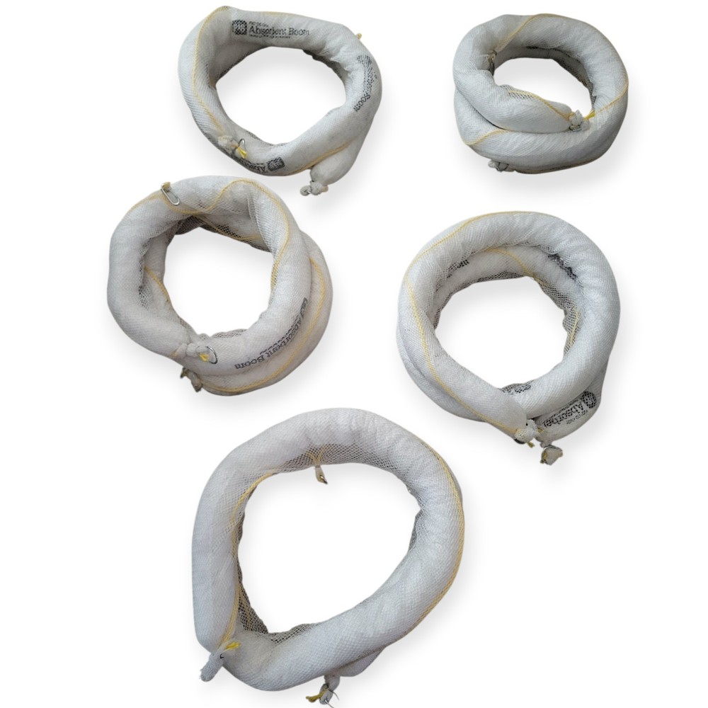 PIG Oil-Only Absorbent Boom 3″ x 10′ Set of 5