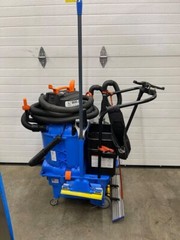 Kaivac Omniflex Crossover Mobile Cleaning System w/Battery Box, Charger