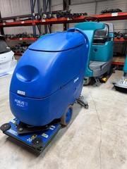 Clarke Focus II Boost L20 20″ Walk-Behind Auto Floor Scrubber Cleaner