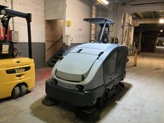 2021 Advance CS7000 Sweeper Scrubber Hybrid 1345 Hours