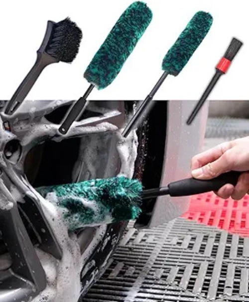Professional 4 Pack Long Handle Wheel Brush Kit Color: 4 Pack (Green & Black)