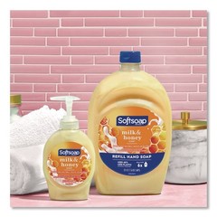 Softsoap US04965ACT Liquid Hand Soap Pumps – Milk and Honey Scent (6/Carton) New