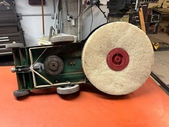 Pullman-Holt Gloss Boss GB-1500F Burnisher