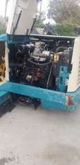 Tennant 6500 Ride-On Sweeper/Vacuum w/blower attach. Great condition.