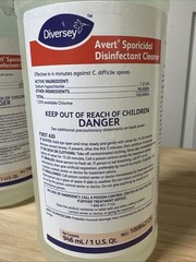 Diversey Avert Sporicidal Disinfectant Cleaner – 3 Pack – 32oz Bottles
