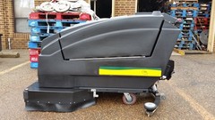 NSS WRANGLER 3330 Floor Scrubber 33″ under 700 HR, 60 days parts WARRANTY,