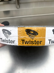 lot of two (2) New Twister Diamond Floor Pads 16″ Orange 212739