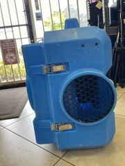 Dry Gear XL500 Air Scrubber, HEPA 500 – Used Good Condition