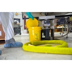 Spilfyter 205304 Spill Kit, 4 Gal Volume Absorbed Per Kit, 5 Gal Capacity,
