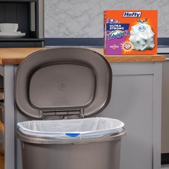 Hefty Ultra Strong 13 Gallon Tall Kitchen Trash Bags – Fabuloso Scent, 80 Bags