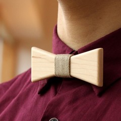 Wooden Bow Tie Sally – Carved Wood Bowtie (Unisex, Nordic Design)