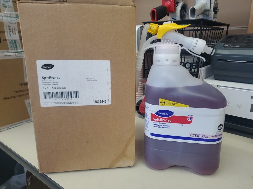 DIVERSEY Solvent Cleaner: Spitfire, 21, Fits RTD Dispenser Series, 1.5 L, Pine