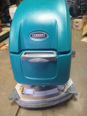 Tennant T500e 28″ Disk Floor Scrubber